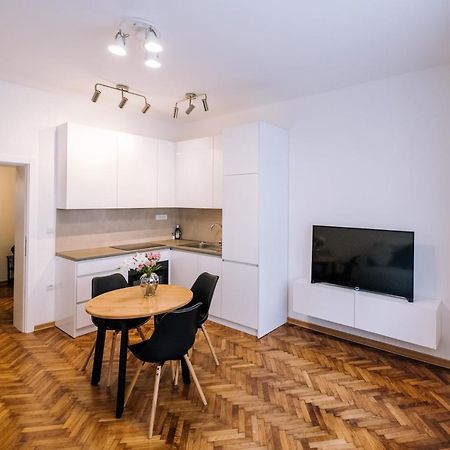 Ferienwohnung Marshal Doctor Belgrad Exterior foto