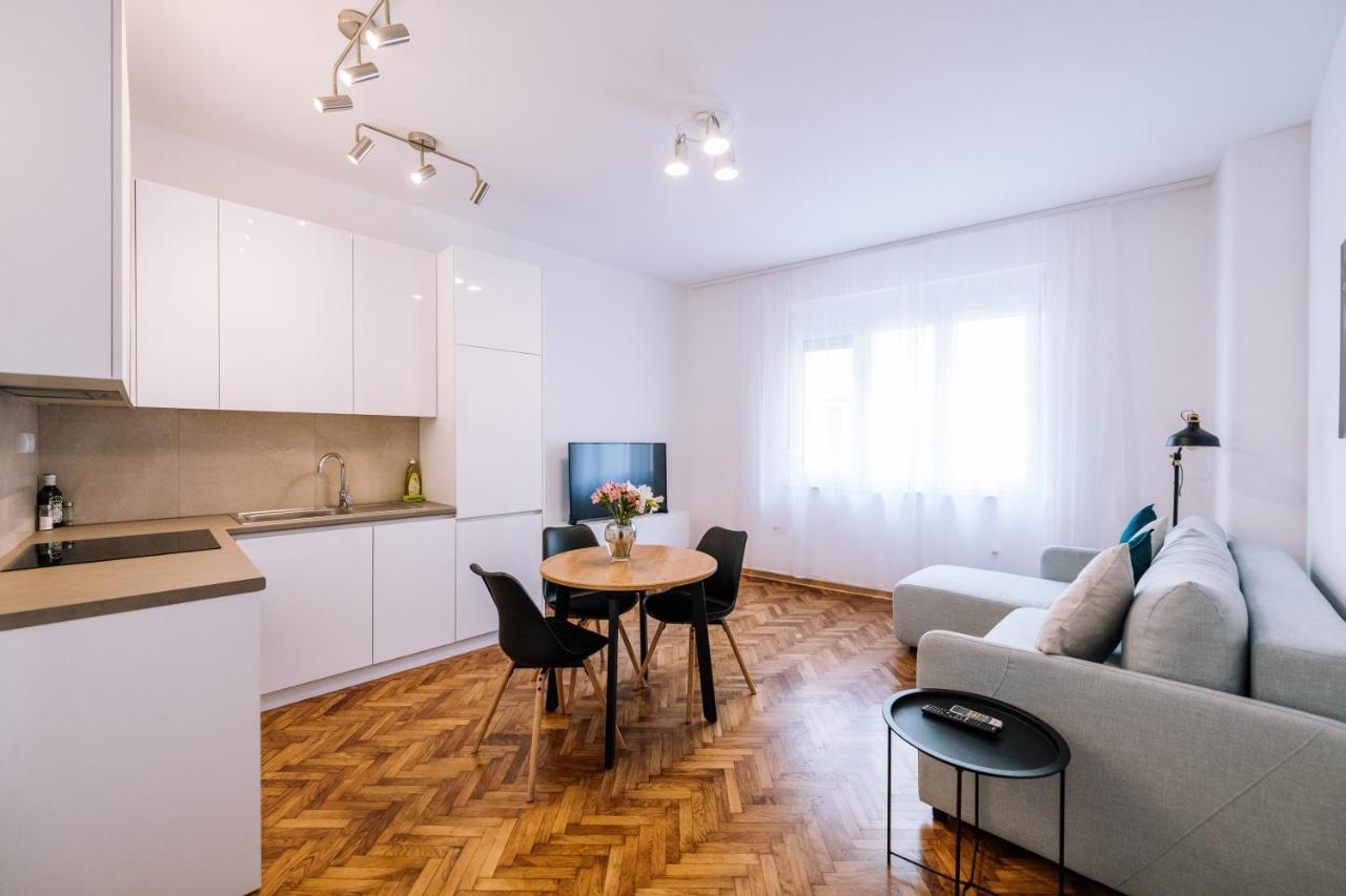 Ferienwohnung Marshal Doctor Belgrad Exterior foto